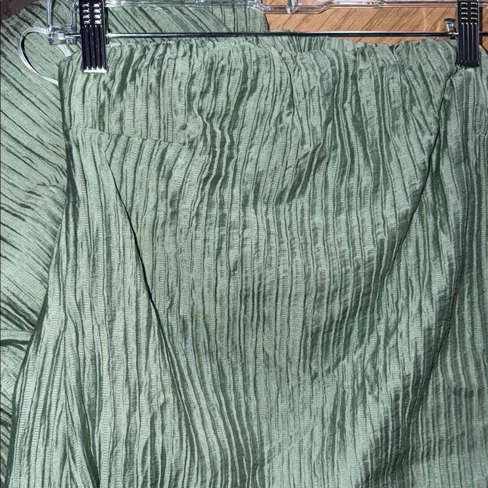 NWT Lulus Sage Strapless Maxi Dress - Picture 3 of 4